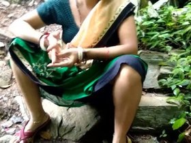 Indian wife gets wild in the woods while wearing traditional sari