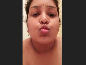 Arousing meeting between bhabi and a muscular man