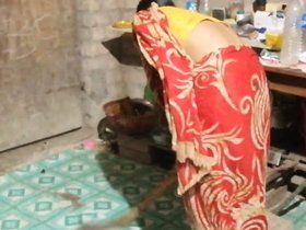 Riya's first anal experience recorded with audio for the first time