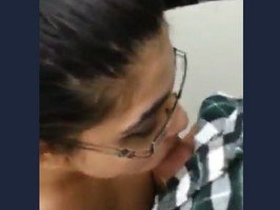 Indian secretary performs oral sex on boss in office privacy room