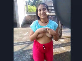 Indian girlfriend's intimate moments revealed