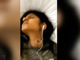 Dude fingering his pussy Desi XXX for a hot show on webcam