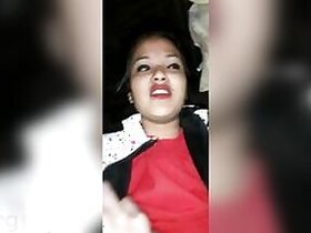 Rustic XXX girl gives pussy to young Desi man behind the camera