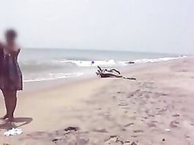 Desi sex Indian bhabi showing bags of milk on sea beach