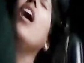 Porn sex movie of mature bhabha enjoying lesbian sex with college student