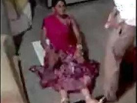 Hillbilly bhabhi quickly fucks a devar