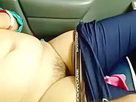Mature Aunt Marwadi Gives Sex Bonus to Her Driver in the Car