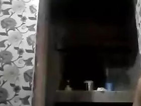 Sexy Indian Bhabhi bathing