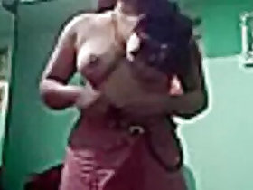 Deepika Bhabhi undresses Selfies