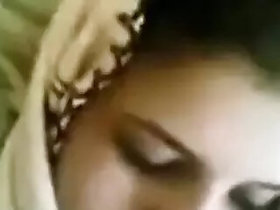 Pakistani XXX video of a horny brunette milf