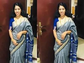 Bhabhi Records Her Nude Selfies Part 2