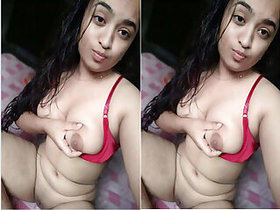 Pretty Girl Shows Her Tits and Pussy On Facebook Part 1