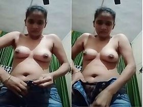 Pretty Indian Girl Shows Her Boobs Part 3