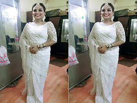 Hot Bungla Magi Shows Her Naked Body