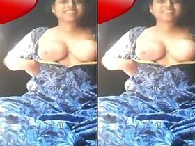 Desi Tamil Girl Shows Tits on Video Call Part 1