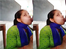 Pretty Desi Girl Gives a Blowjob and Fucks Part 3
