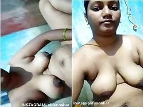 Desi Rustic Girl Shows Tits Pussy