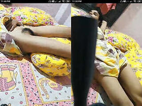 Desi Bhabhi Rubs Her Pussy