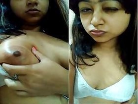 Pretty Aasam Girl Shows Tits Part 2