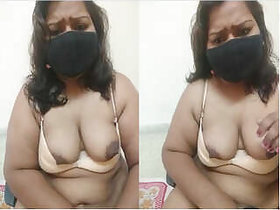 Kajal Bhabhi Shows her boobs and bathes with dewar Part 1