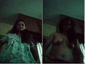 Sexy Desi Girl Change